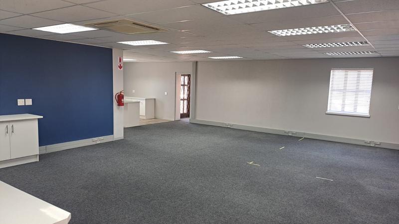 To Let commercial Property for Rent in Newton Park Eastern Cape